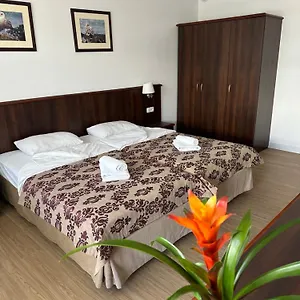 56 M2 Arka Medical Apartment
