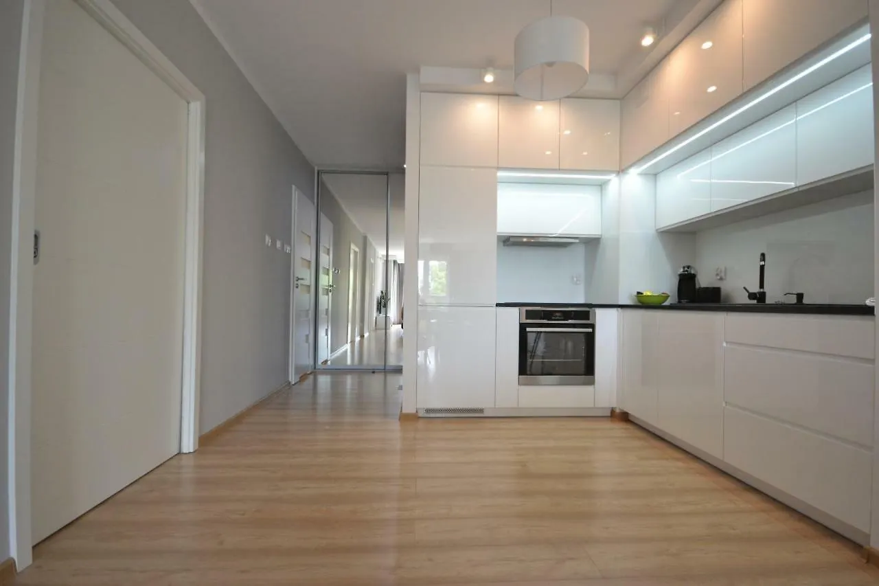 Grand De Luxe Solna Apartment Kolobrzeg